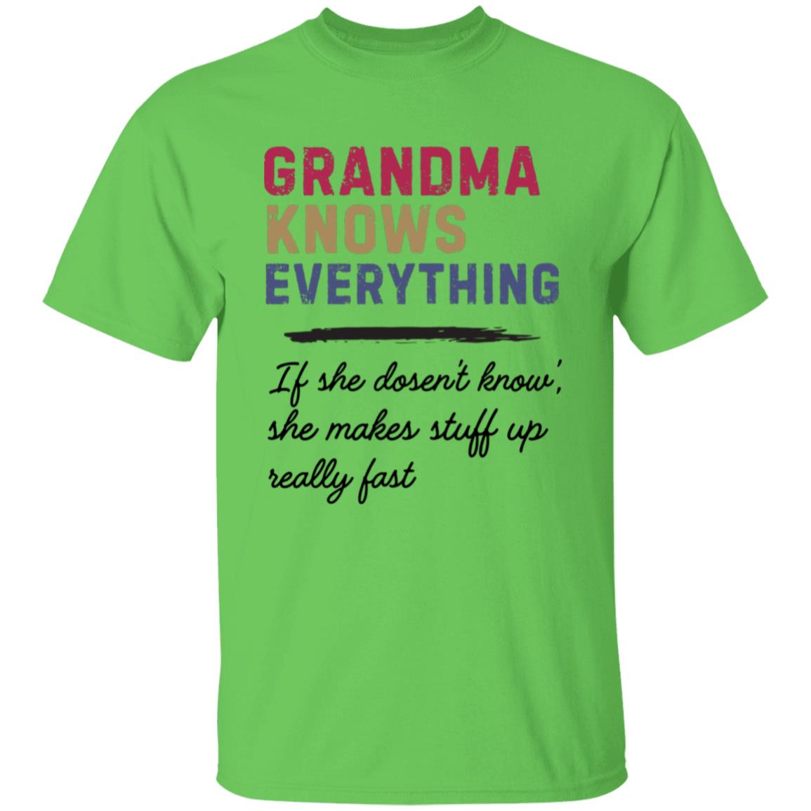 GRANDMA Knows everything tee